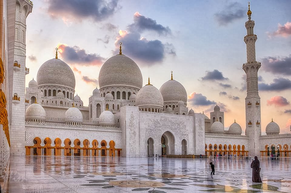 A Day to Sheikh Zayed Grand Mosque | Abu Dhabi City Tour from Dubai - Abu  Dhabi City Tour from Dubai